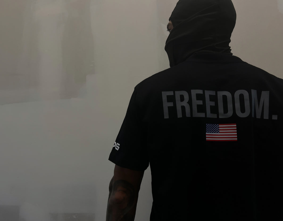 MEN'S RPG "FREEDOM 26" GRAPHIC TEE (NEW)