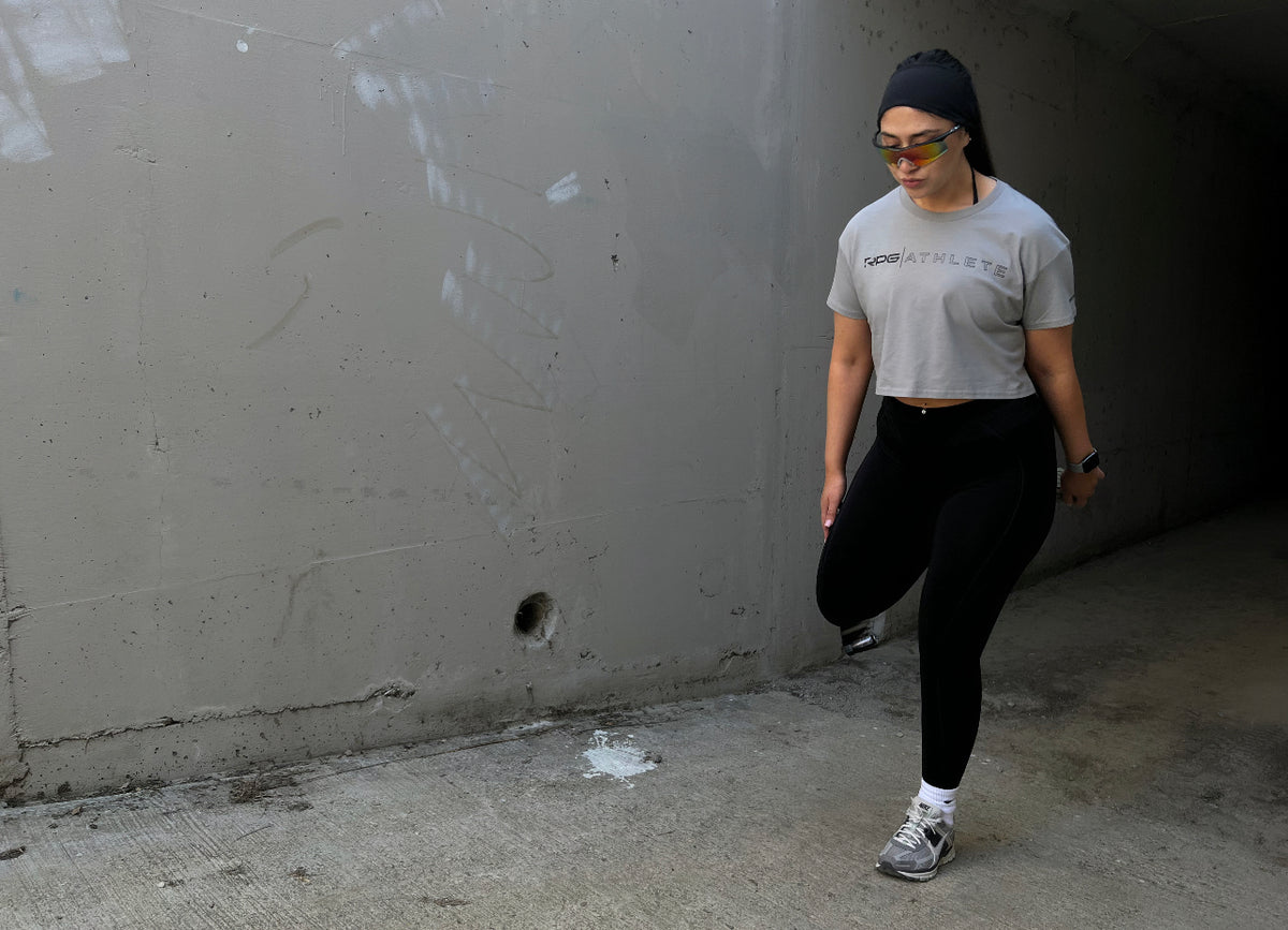 WOMEN&#39;S&quot; RPG ATHLETE&quot; CROP TOP- HAZY GREY