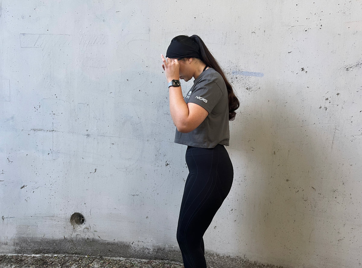 WOMEN&#39;S RPG &quot;TEAM RECON&quot; CROP TEE- GREY