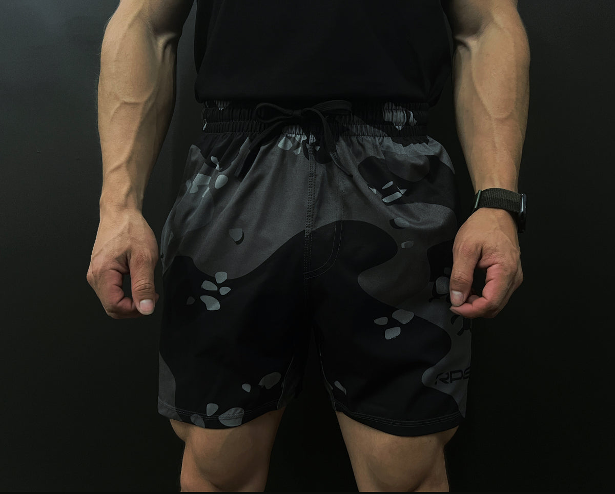 MEN'S RPG "DARK DESERT CHIP" CAMO PERFORMANCE SHORTS (NEW)