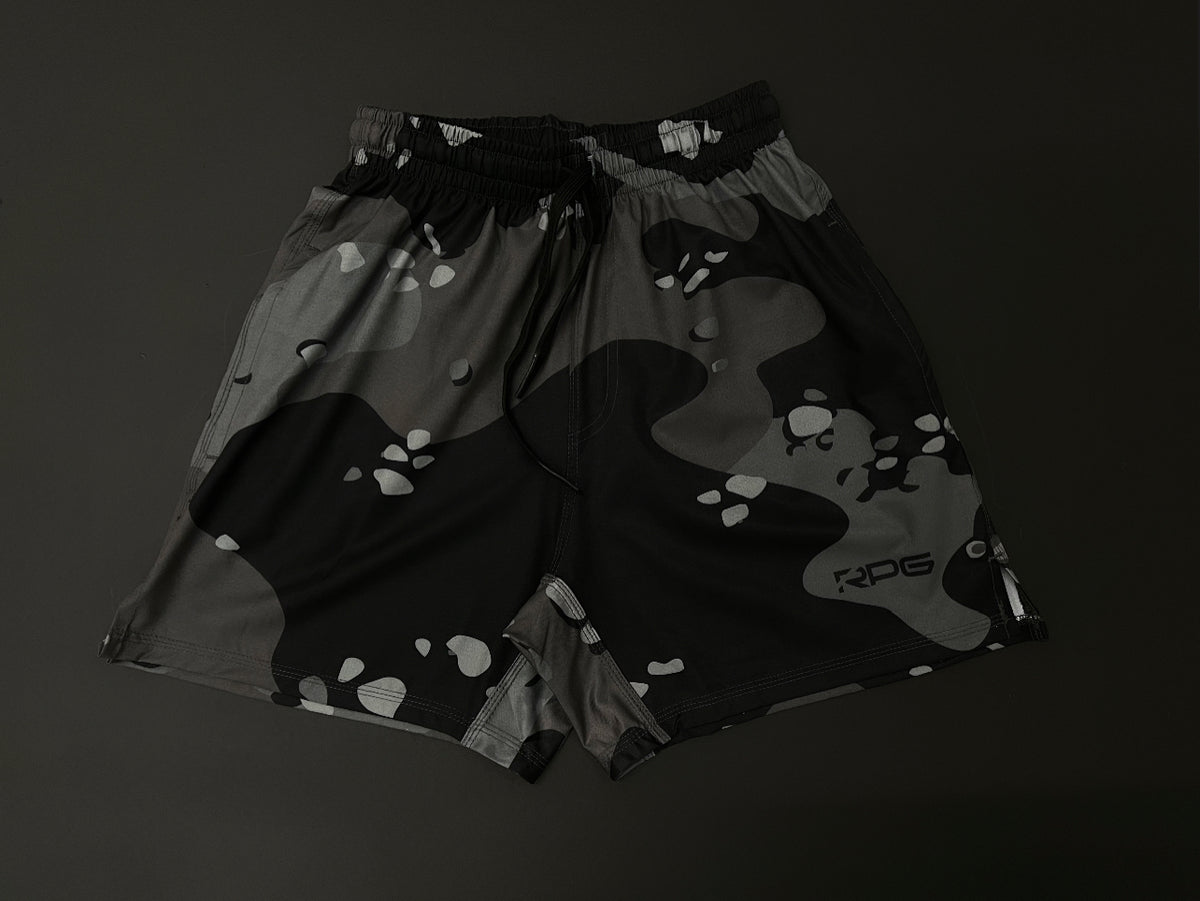 MEN'S RPG "DARK DESERT CHIP" CAMO PERFORMANCE SHORTS (NEW)