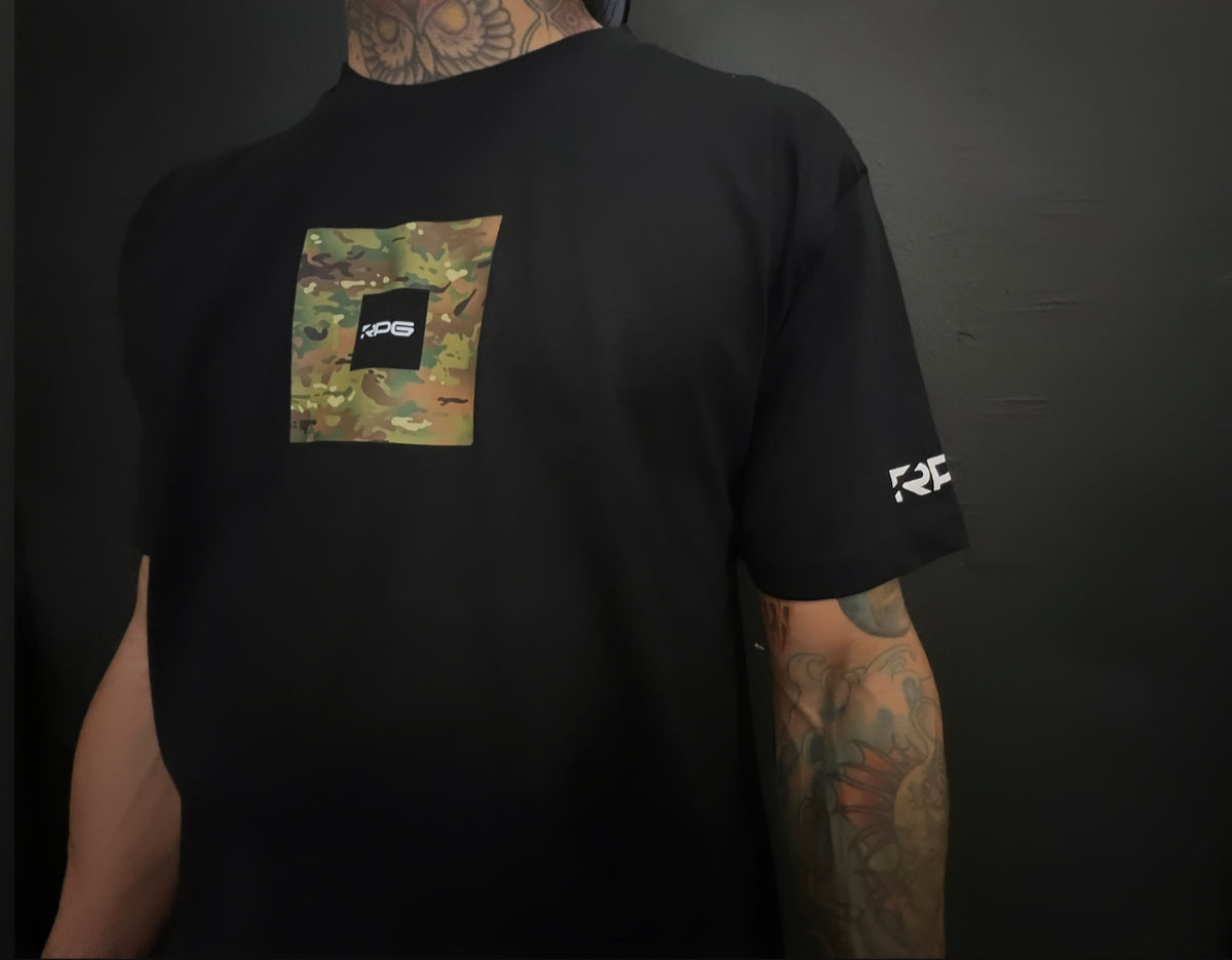 MEN'S RPG "SIGNATURE BLOCK" TEE (NEW)