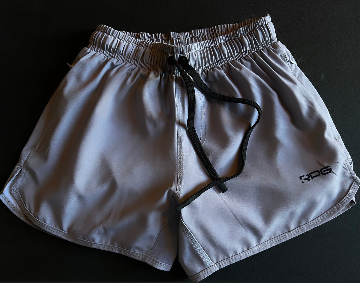 WOMEN&#39;S PERFORMANCE SHORTS- GREY