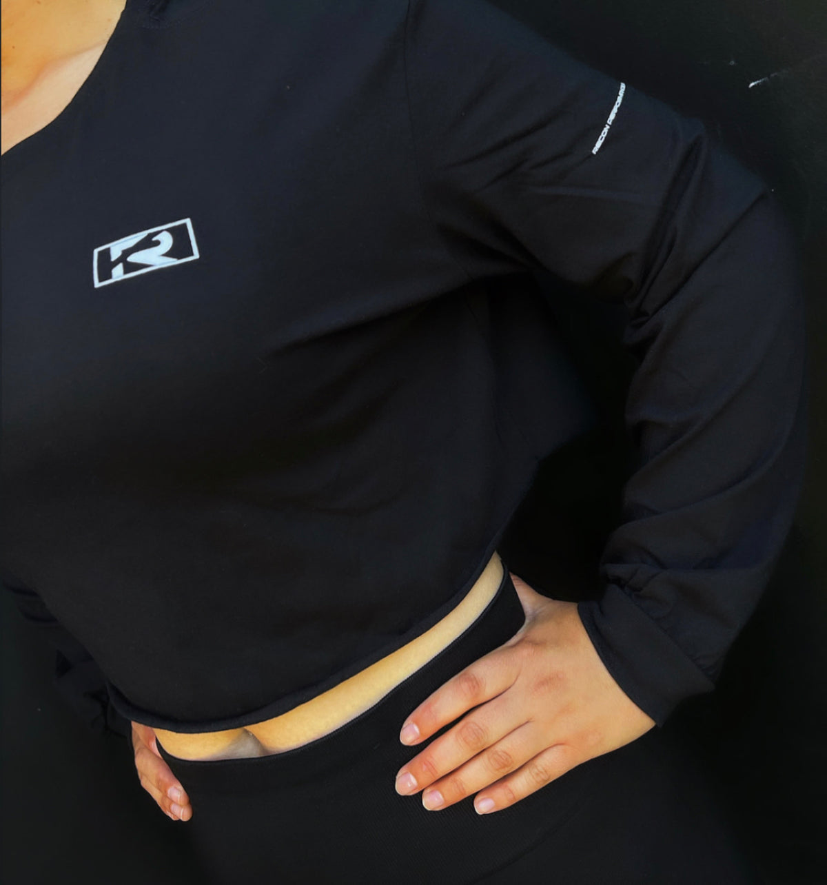 WOMEN&#39;S RPG &quot;CROPPED LONG SLEEVE TEE&quot;
